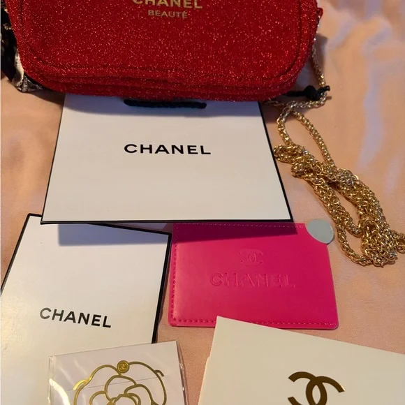 Chanel Beauté Red purse VIP gifts with purchase BUNDLE!!!! - Picture 13 of 16
